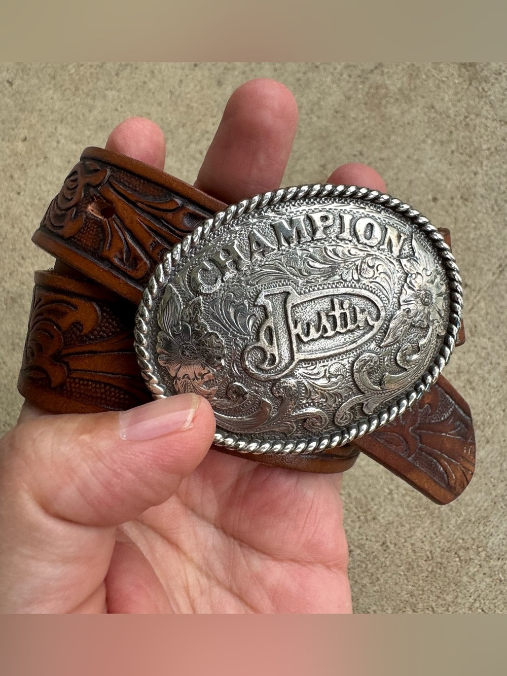 JUSTIN 
Kids Brown Tooled Top Grain Leather Belt & Champion Buckle Size 20”